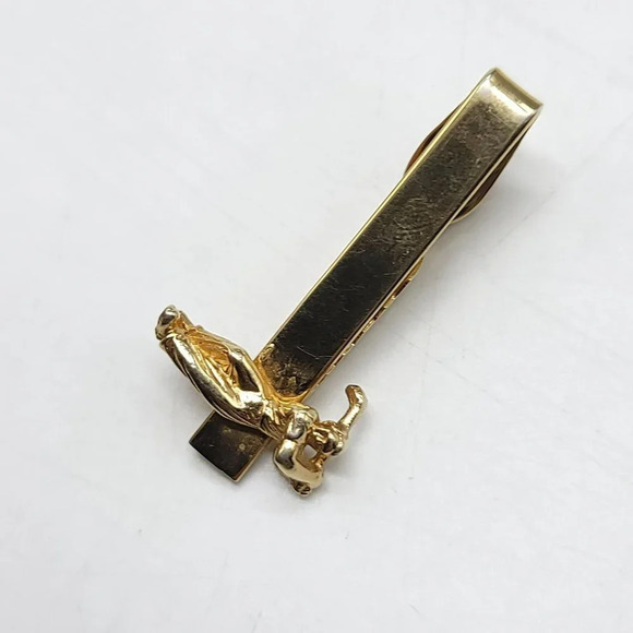 Shields Gold Tone Golf Golfer Swing Figurine Tie Clip Vintage - Picture 4 of 4